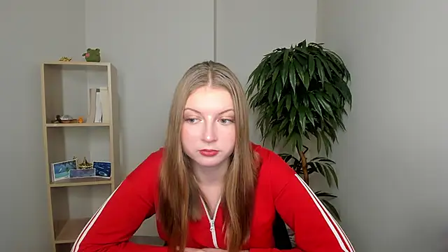 VerllineUrquidez online show from November 29, 9:01 am