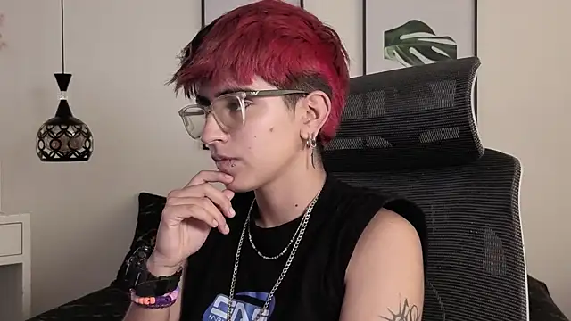 valeryevansvg online show from December 2, 12:21 pm