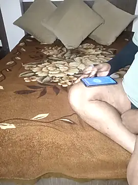 aishas world online show from February 7, 11:47 am