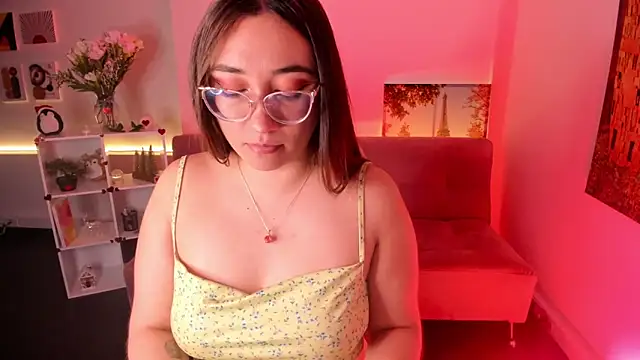 SwettieSammy online show from February 25, 12:26 pm