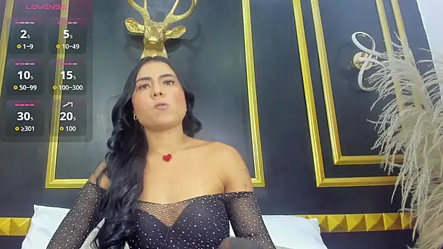 martina fernand online show from December 2, 8:15 pm