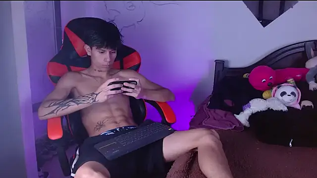 Jake beach  online show from March 10, 7:19 pm