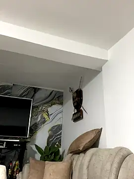 kayla lumin online show from December 4, 3:38 am