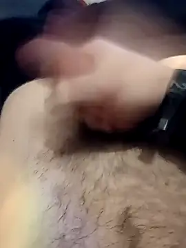 Snapshot of Avon19cm chatting on November 29, 3:42 am Avon19cm online show from November 29, 3:42 am