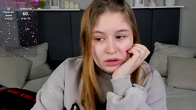 MilanaXHoney online show from March 16, 12:49 am