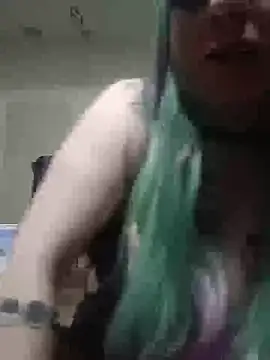 spunfoxxx online show from March 3, 6:03 pm