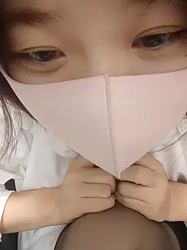 Snapshot of miniiceyya chatting on February 25, 3:10 pm miniiceyya online show from February 25, 3:10 pm