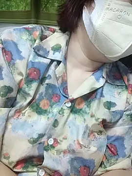 Snapshot of miniiceyya chatting on March 10, 4:56 pm miniiceyya online show from March 10, 4:56 pm