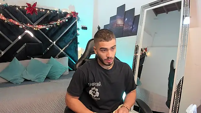 Franco banderas online show from January 6, 12:53 pm