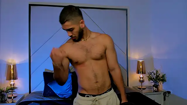 Franco banderas online show from January 12, 5:29 pm