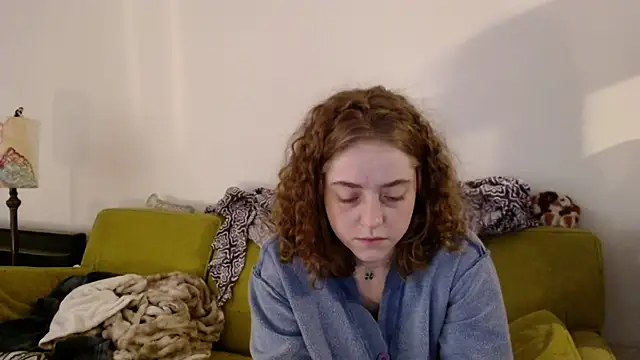 DeliaBlew online show from December 15, 2:10 pm