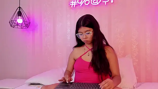 Scarletrose  online show from December 1, 8:47 pm