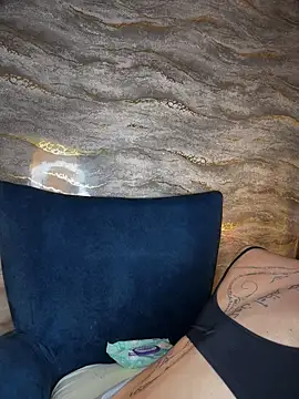 Mia Luxor online show from July 27, 11:39 am