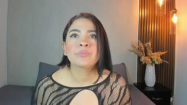 Meggan Moree online show from January 14, 1:17 pm