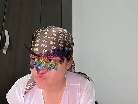 RubySexyBell online show from April 21, 2:51 am