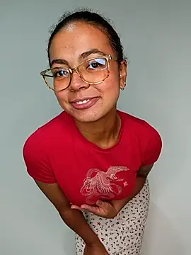   VioletaHeaven   online show from December 16, 11:37 am