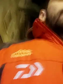 Elchicomalo29 online show from February 3, 8:25 pm