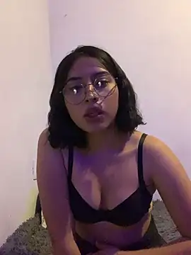 Arely-L1 online show from March 27, 7:03 am