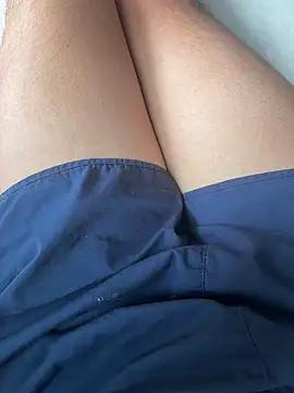 Snapshot of HKBOY0001 chatting on November 30, 5:33 am HKBOY0001 online show from November 30, 5:33 am