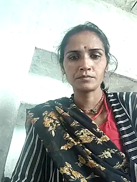 Soniyahot55 online show from December 3, 4:53 am