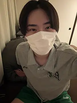 huto 0513 online show from March 20, 11:04 am