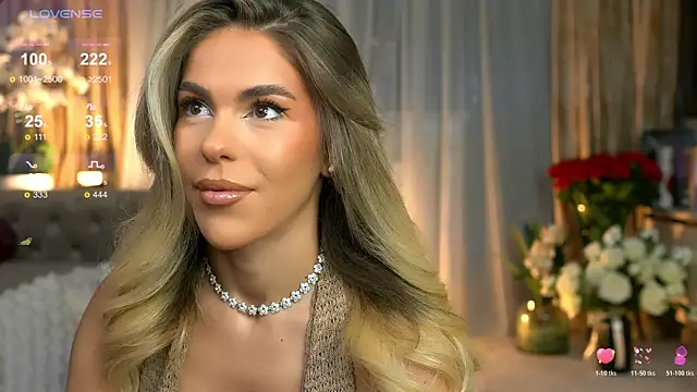 ChloeVelvetx online show from July 12, 8:22 pm