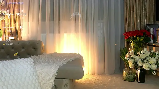 ChloeVelvetx online show from July 23, 1:58 am