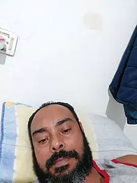 avatazo online show from December 3, 7:05 am