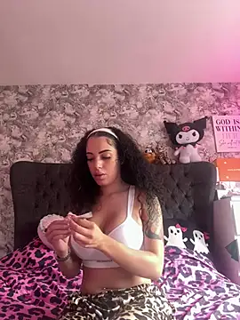 Babygirlmarie1999 online show from June 17, 10:17 am