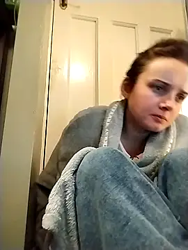 Amy01112 online show from February 6, 5:49 pm