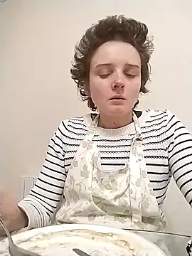 Amy01112 online show from May 4, 6:48 pm
