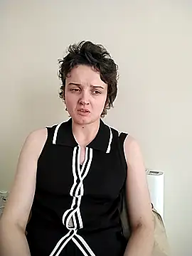 Amy01112 online show from May 22, 4:23 pm