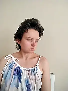 Amy01112 online show from May 28, 12:02 pm