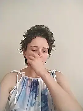 Amy01112 online show from May 31, 1:18 pm