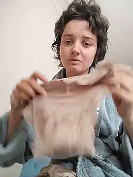 Amy01112 online show from June 13, 1:09 pm