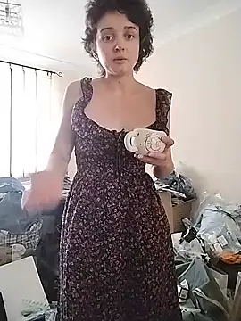 Amy01112 online show from June 26, 4:11 pm
