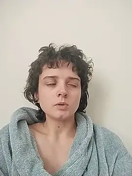 Amy01112 online show from July 25, 11:30 am