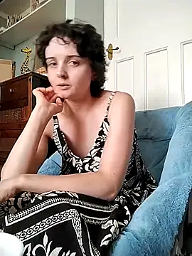 Amy01112 online show from August 1, 3:22 pm