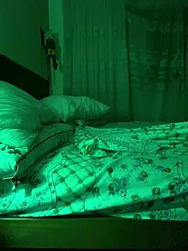 Petebulimia online show from February 25, 4:44 am