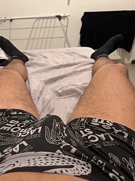 grosqueue3838 online show from December 3, 3:10 pm