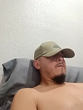 Lalin2323 online show from March 1, 10:23 pm