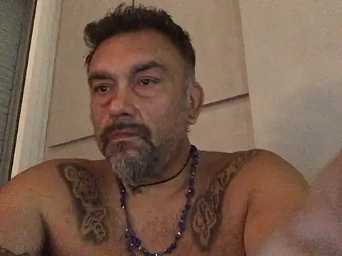 Snapshot of luca78re chatting on July 21, 11:40 pm luca78re online show from July 21, 11:40 pm