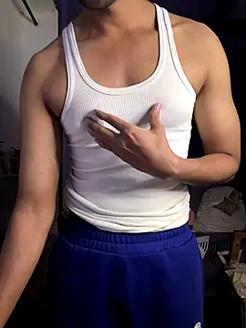 fitboy xxx online show from December 3, 8:29 pm