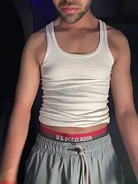 fitboy xxx online show from February 17, 8:04 pm