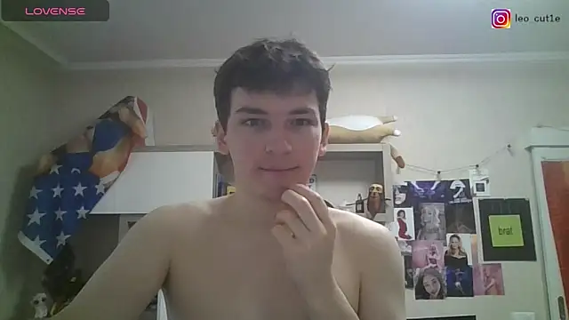 leo cutie online show from June 16, 11:24 am