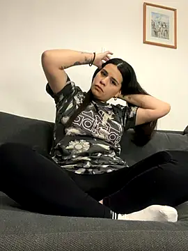 Snapshot of ShinaSex_ chatting on December 18, 12:38 am ShinaSex online show from December 18, 12:38 am