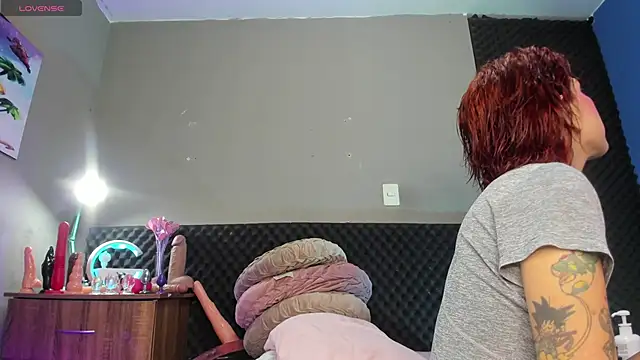 Shadia Squirt online show from June 13, 7:23 pm