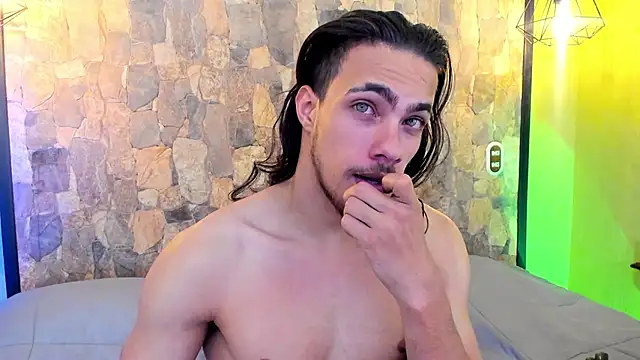 PatrickS25 online show from January 12, 3:45 am