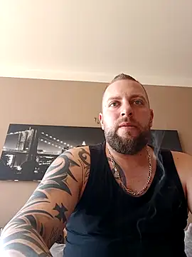 Snapshot of Chiemsee610 chatting on March 5, 1:18 pm Chiemsee610 online show from March 5, 1:18 pm