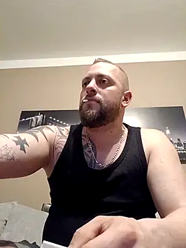 Snapshot of Chiemsee610 chatting on March 6, 9:11 pm Chiemsee610 online show from March 6, 9:11 pm